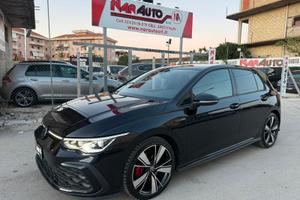 Volkswagen Golf 8 GTD 2.0 TDI 200cv DSG
