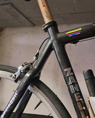 bici strada in carbonio
