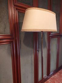 Lampada a piantana ottone brunito