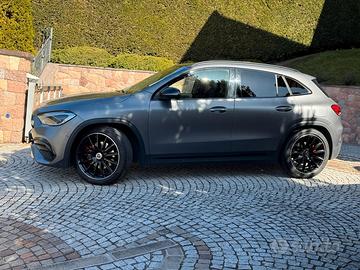 Mercedes gla 220 Linea AMG - 2020