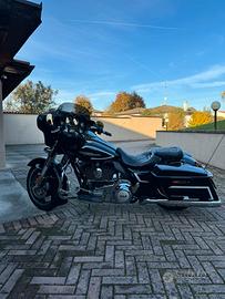Harley Street glide 103