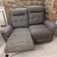 Divano due posti estensibile manualmente