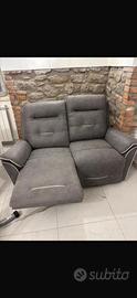 Divano due posti estensibile manualmente