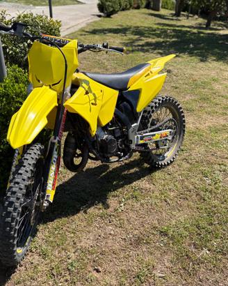 Suzuki rm 125