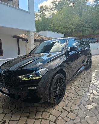 MERAVIGLIOSA  BMW X6 M50D 400CV QUATRITURBO 