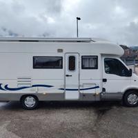 Camper MONOSCOCCA semintegrale mansardato van