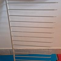 Portapantaloni estraibile e bastone appendiabiti