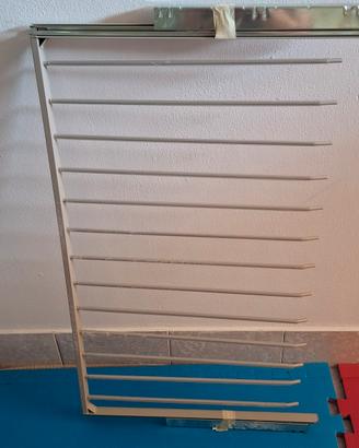 Portapantaloni estraibile e bastone appendiabiti