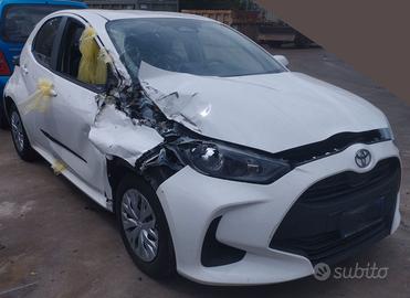 Pezzi per Toyota Yaris 1.5 Hybrid 2025 M15A