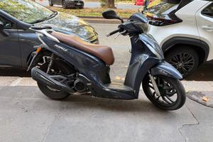 KYMCO 125 s PEOPLE