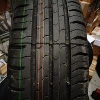 891 - Pneumatici 165/60R15 + cerchi Aygo
