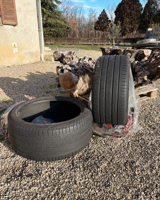 Set 4 gomme estive come nuove