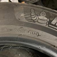 Gomme Michelin Primacy 235/60 R18