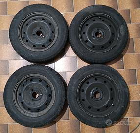 4 cerchi a 3 Fori Peugeot Citroen gomme 155/70 R13