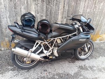 moto desmo 750 sport I.E