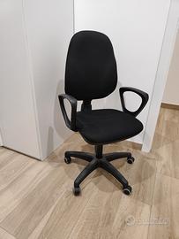 Sedia con rotelle da ufficio