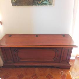 Cassapanca con contenitore scarpe