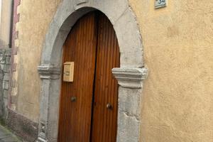 Calvello appartamento indipendente su due livelli