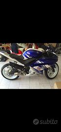 Moto Yamaha YZF R125