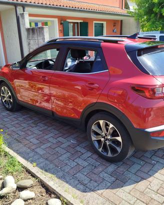 KIA STONIC 2018 con AUSILI DISABILITà