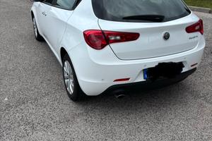 Alfa Romeo Giulietta 1.6 JTDM 120CV