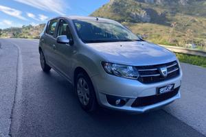 DACIA Sandero 1.5 dCi 8V 75CV Lauréate NEOPATENT