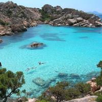 La Maddalena vicino mare con terrazzo+parcheggi