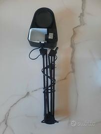 lampada da tavolo orientabile con morsetto