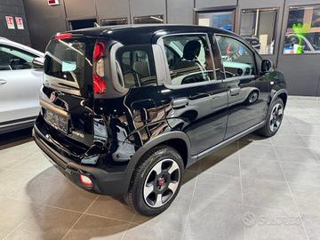 FIAT Panda 1.0 FireFly S&S Hybrid City Cross