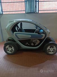 quadriciclo pesante 15 kw 16 anni B1 L7
