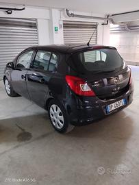 Opel Corsa 1.2 GPL anno 2008 bassi consumi 