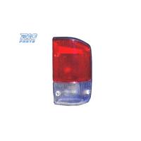 FANALE DESTRO PER NISSAN PATROL Y60 ST.WAGON 93-97