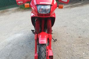 HONDA DOMINATOR 650 del 1989 ASI