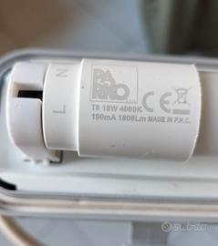 Plafoniera e tubo LED T8 18 watt