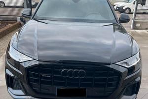 AUDI Q8 50 TDI
