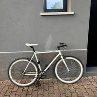 Bicicletta Margot Cycling