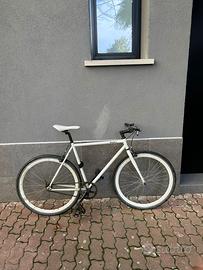 Bicicletta Margot Cycling