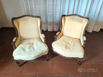 Coppia di poltrone bergère in stile Luigi XV