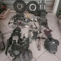 Ricambi ducati monster 696 e yamaha fazer 600 99