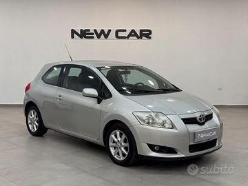 Toyota Auris 1.4 D-4D 3 porte Sol