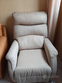 Poltrona reclinabile