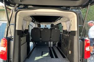 Mini van Panama Urban 10+