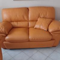 divani in pelle nuovi