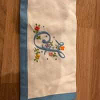 Portamerende/portaposate ricamato