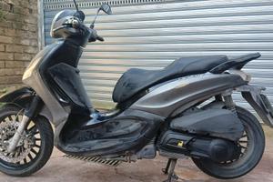 Piaggio Beverly 300