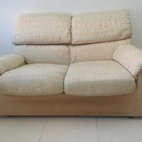 DIVANO LETTO  2 POSTI BUONO STATO 