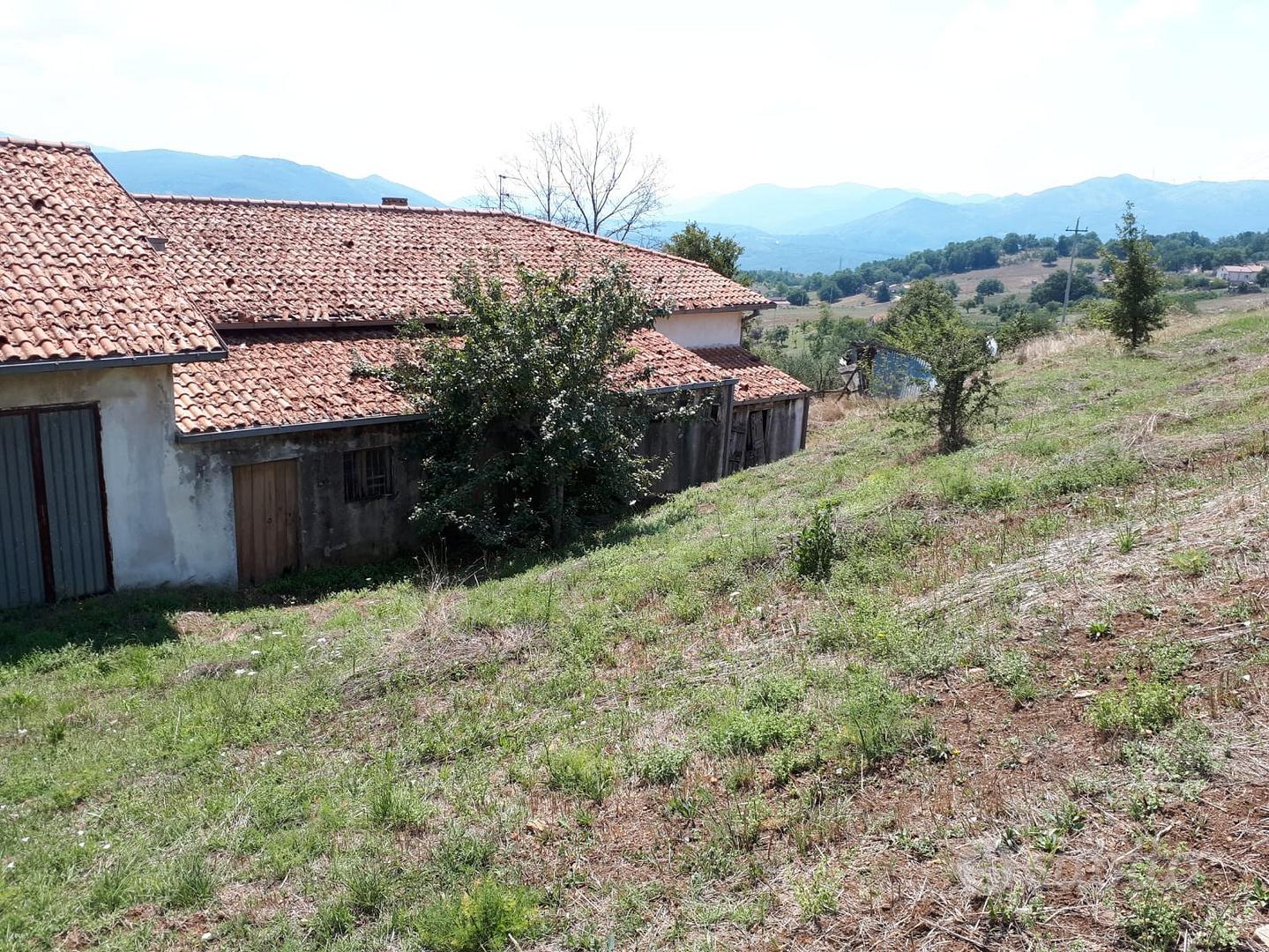 Terreno piu' rustico da ristrutturare - Altro