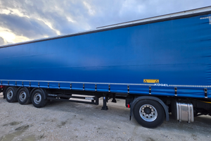 Semirimorchio centinato collis