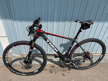 MTB Trek modello Superfly 9.6