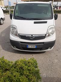 furgone Opel vivaro